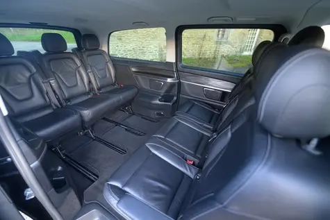 taxi van Laval-1